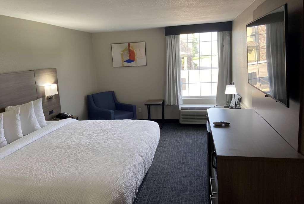 Days Inn & Suites By Wyndham Tahlequah Δωμάτιο φωτογραφία